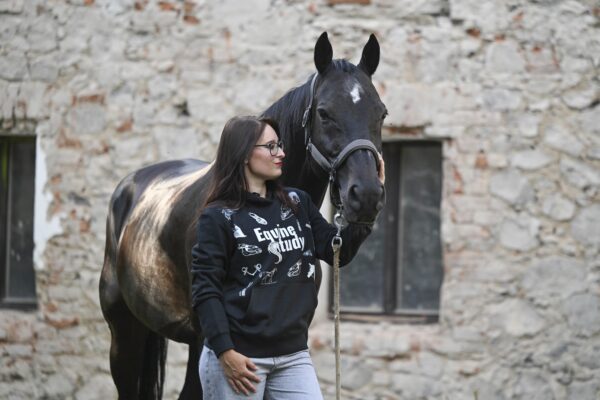 Mikina Equine-study - Obrázek 2